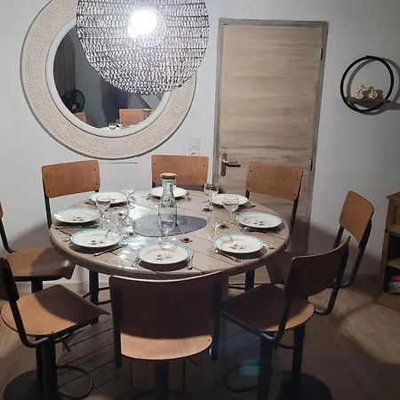 Logis La Reine Des Sables Vaux-sur-Mer