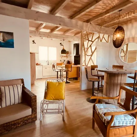 Holiday home Logis La Reine Des Sables *