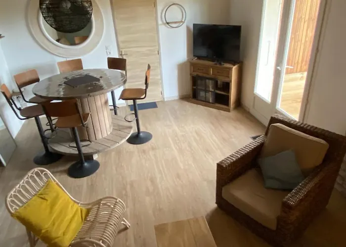 Holiday home Logis La Reine Des Sables *